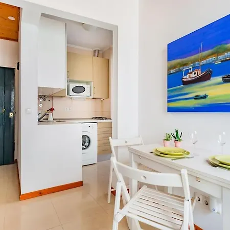 Chiado 1br Flat - Lisbon's Downtown