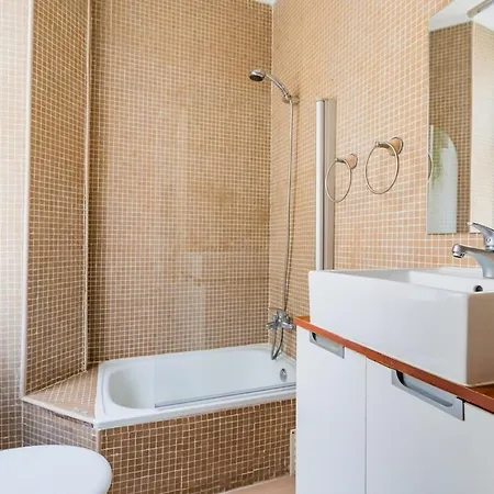1br - Downtown Chiado Appartamento Lisbona
